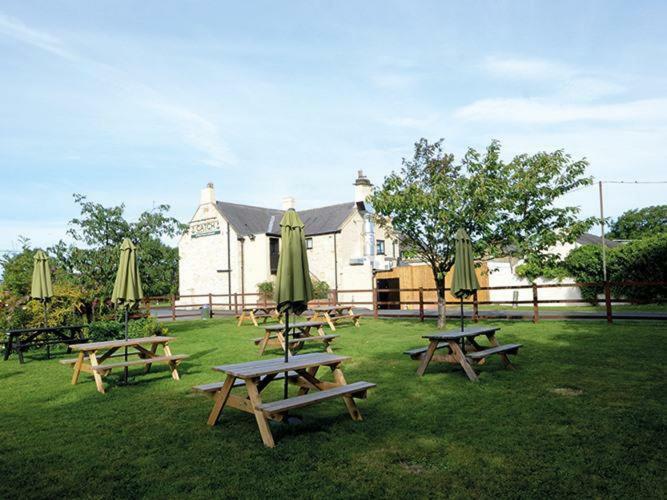 Tomahawk Steakhouse Ponteland Hotel ภายนอก รูปภาพ